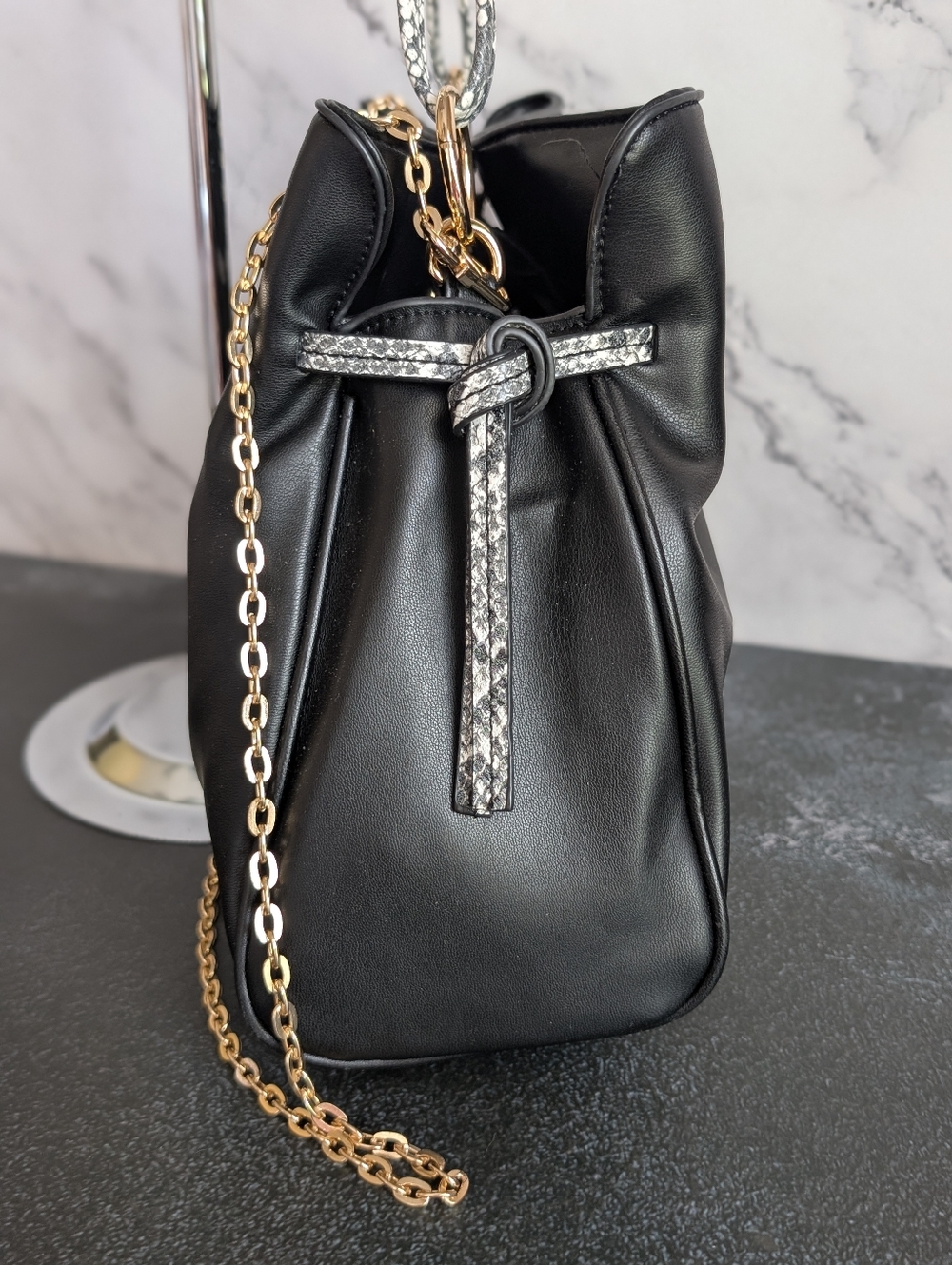 Badgley Mischka Bag With Snake Print Accents - Picture 3 of 9